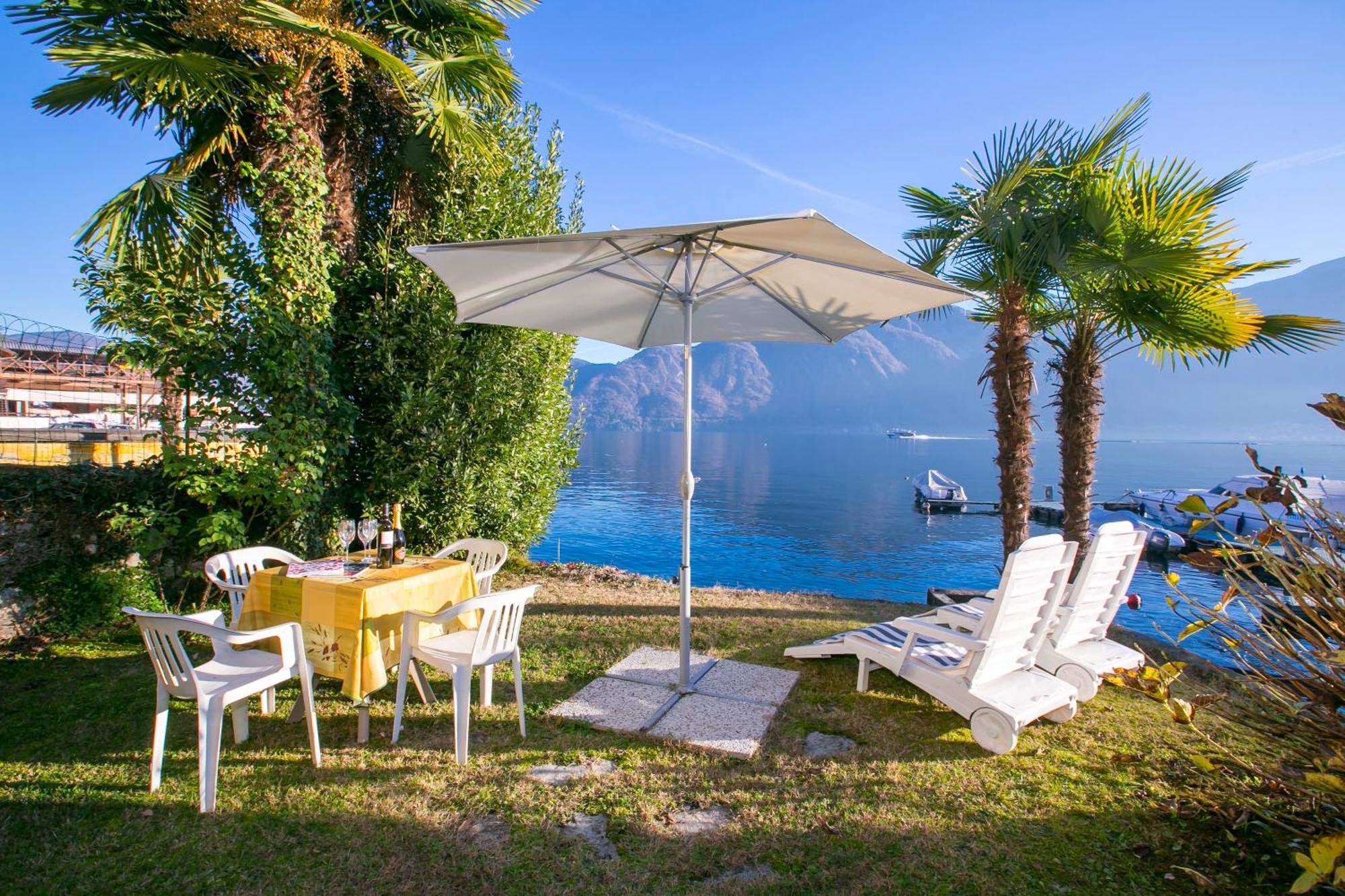 Casetta Al Lago Mezzegra Exterior photo